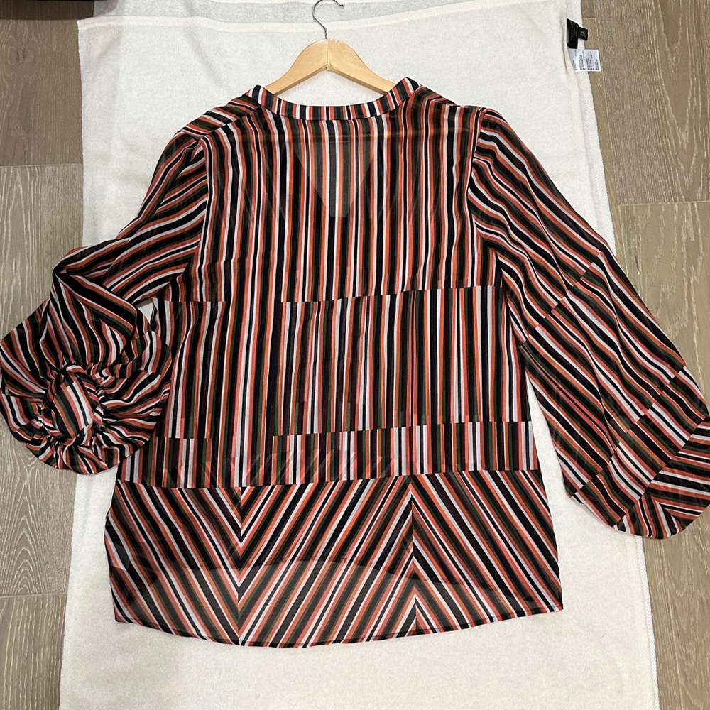 CAbi long sleeved, v-neck, striped sheer pullover‎ blouse. Navy, red, green. - Picture 10 of 12
